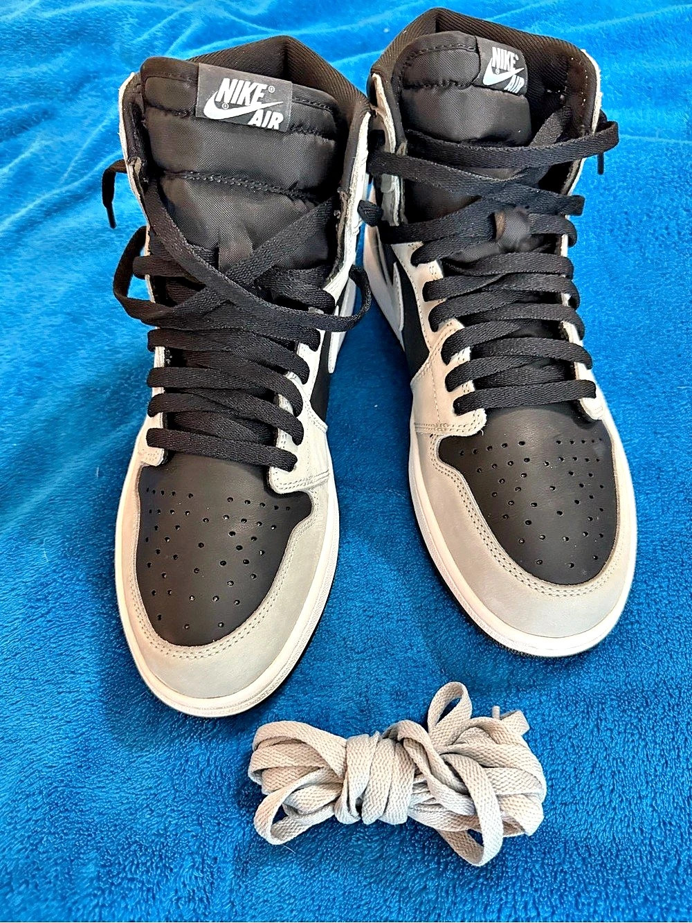Air Jordan 1 Retro High OG "Shadow 2.0" sneakers in Men’s size 11